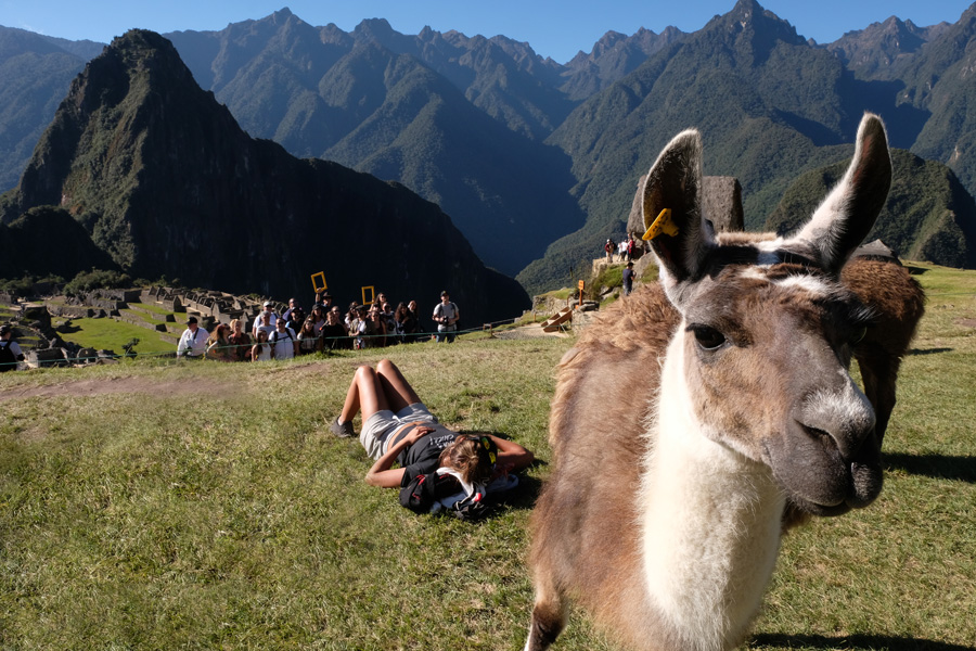 Nat Geo Expeditions - Tierra Sagrada Incas - Resting in front of Machu Picchu