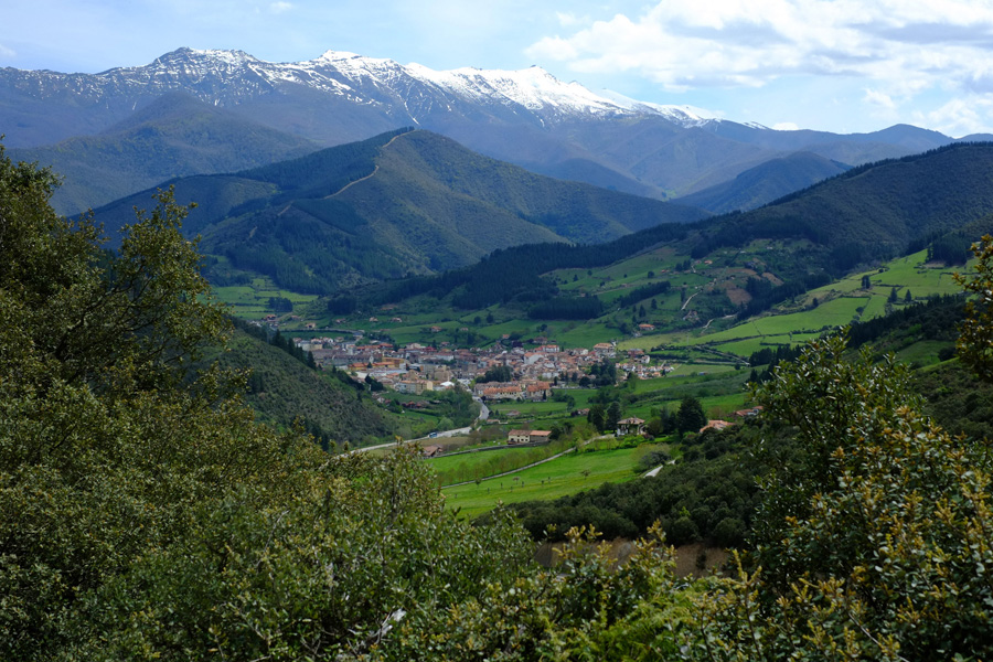 On the Footsteps of St James, The Basque Country and Beyond - Valley and mountains